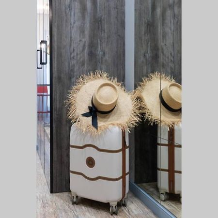 The Modern Vagabond Apartment Milazzo Exterior photo