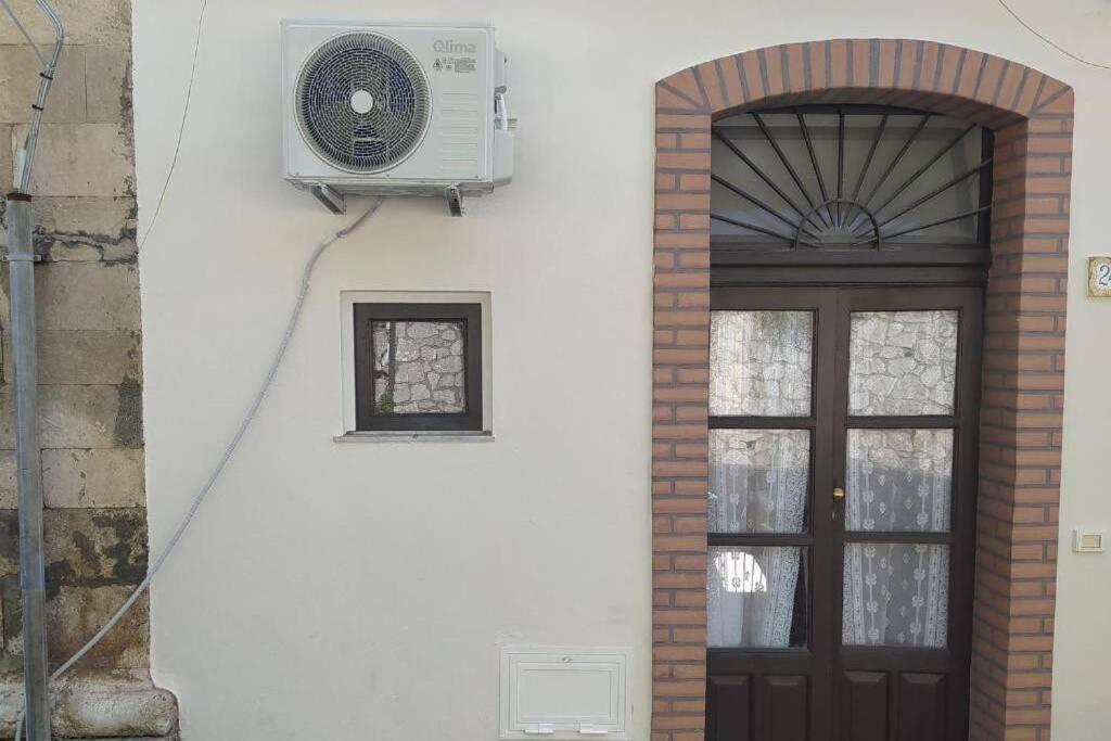 The Modern Vagabond Apartment Milazzo Exterior photo